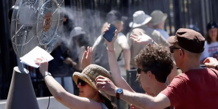 Avrupa kavuruluyor: Sıcaklıklar rekor kırdı