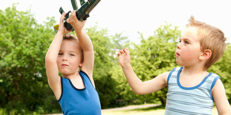 Uzman Psikologlar Açıkladı: Çocuklarda Akran Kıskançlığı Nasıl Aşılır ve Yönetilir?