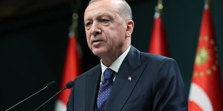 Kutlu Yürüyüşe Ket Vurma Girişimlerine İzin Yok: Emperyalistlere Karşı Duran Türkiye