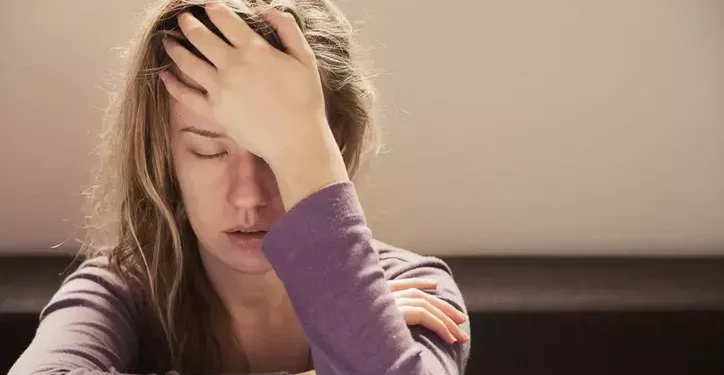 Tanı ve Tedavide Farkındalık: Mevsimsel Duygudurum Bozukluğu Depresyonla Nasıl Ayrılır? 💊