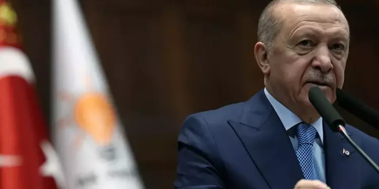 Erdoğan Özgür Özel Cellat Sözleri: “Celladı Aynada Görürsün” Uyarısı