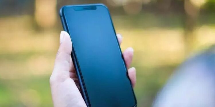 Dijital Temizlik Başlıyor: Aktif Olmayan Cep Telefonu Hatları Otomatik Kapanacak 🧹