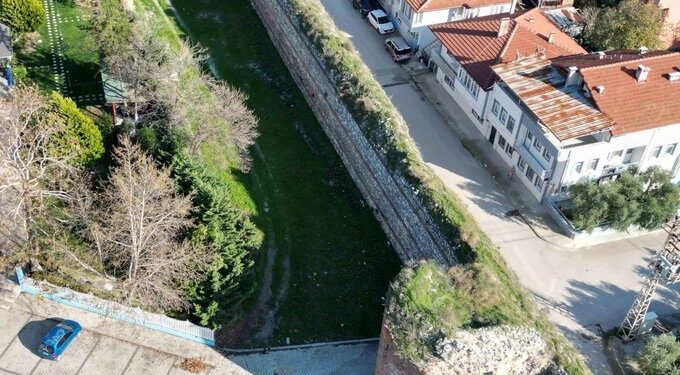 İznik Ticarileşme Riskine Karşı Tepki: Kültür Bakanlığı’ndan Koruma Çağrısı