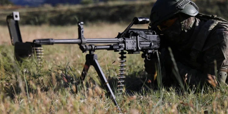 MKE Modern Makineli Tüfek MMT Kalifikasyon Testlerini Başarıyla Geçti